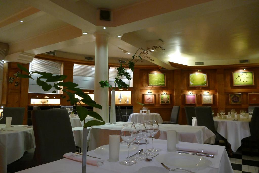 Logis Hotel Le France Вилер-ле-Лак Экстерьер фото